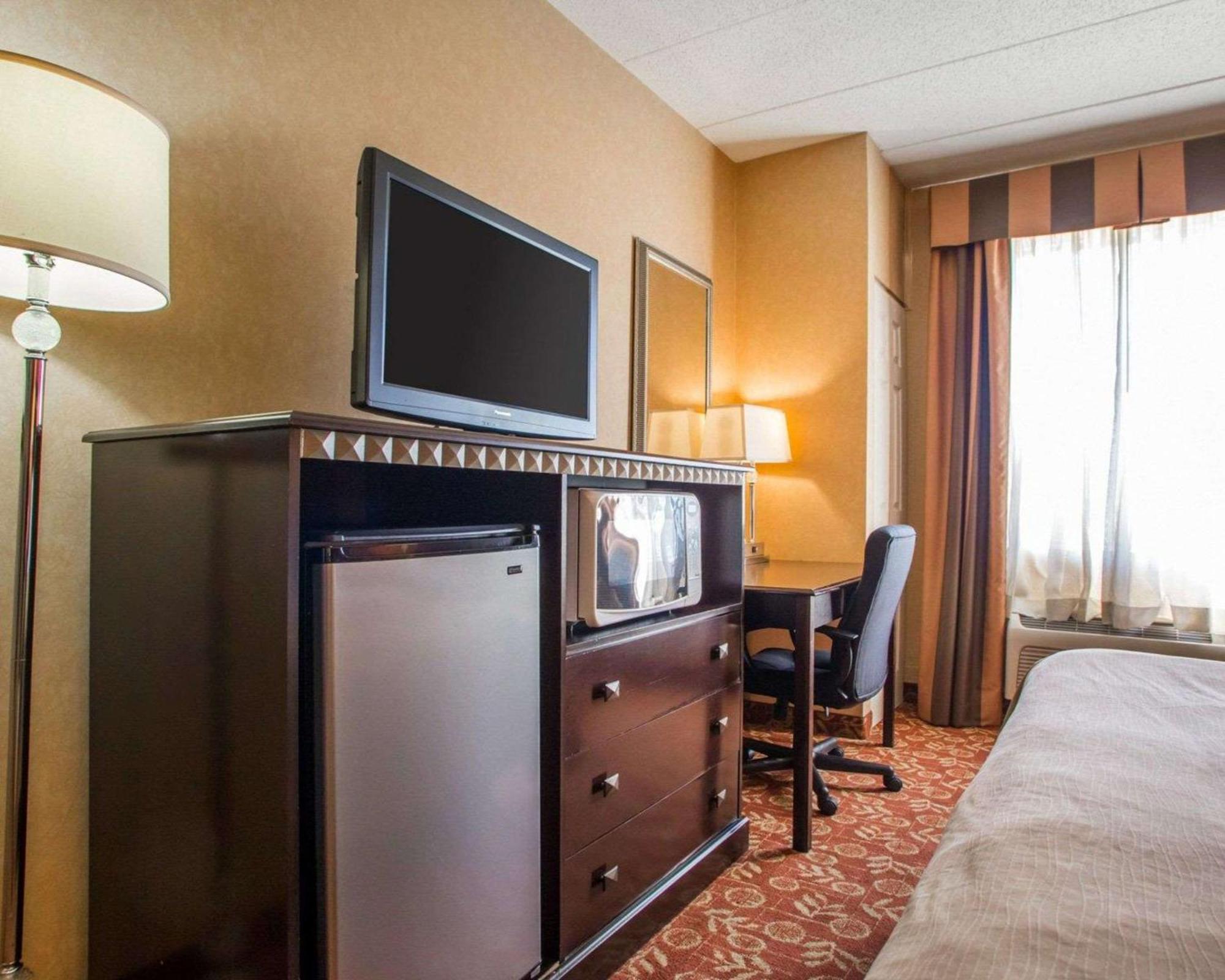Quality Inn Vineland – Millville Eksteriør bilde