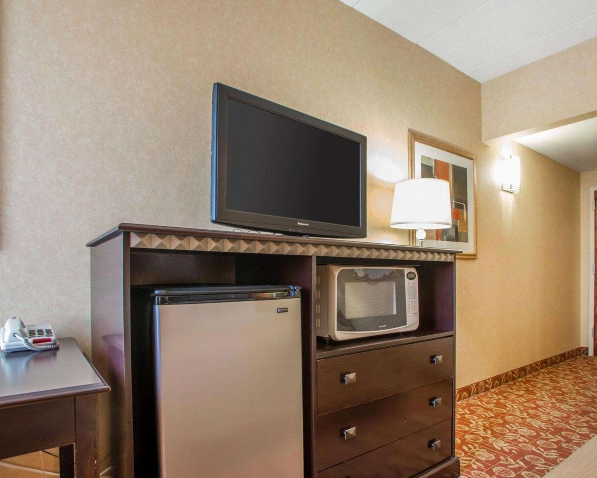 Quality Inn Vineland – Millville Eksteriør bilde