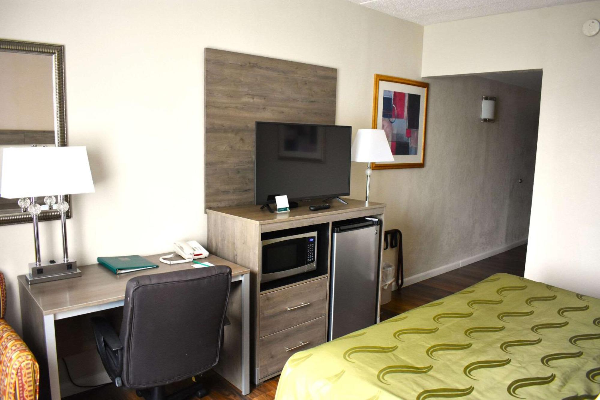 Quality Inn Vineland – Millville Eksteriør bilde